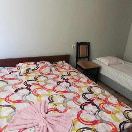 Хотелски Комплекс Родина Mizara Room photo